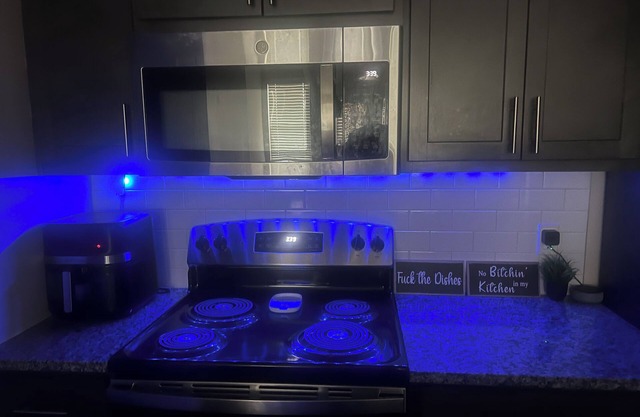 Cozy & Luxurious 1BD Apartment in Kannapolis with WiFi, AC,Pool 10 mins from CLT