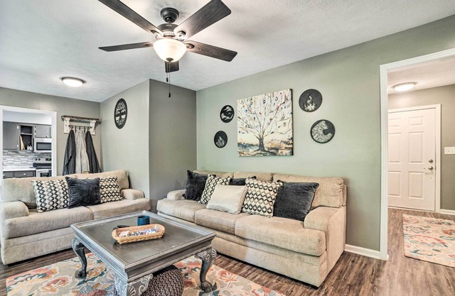 Cozy Murray Retreat w/ Grill ~ 2 Mi to Lake!
