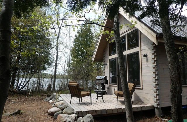 Cozy private island getaway just minutes from Ely