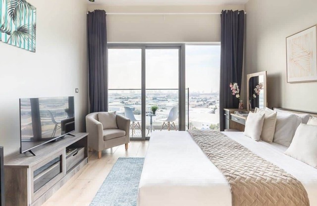 Cozy Studio Apartment near the metro!