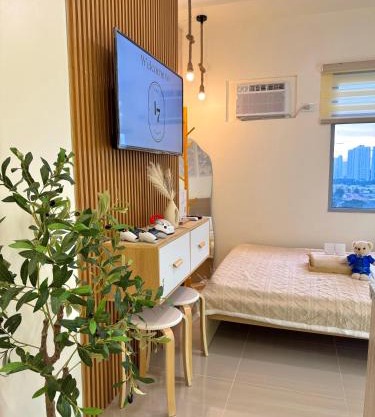 Cozy Studio Unit in Cubao - The 17th Haven