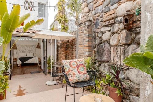 Cozy studio with a private patio