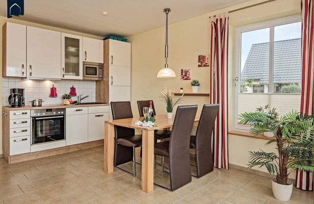 Cozy vacation home in the countryside - with fireplace, garden & close to the lake