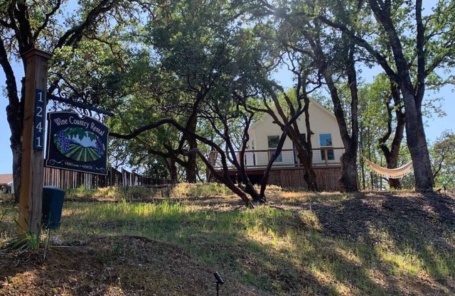 Cozy Wine Country Rental Close to Downtown Hopland