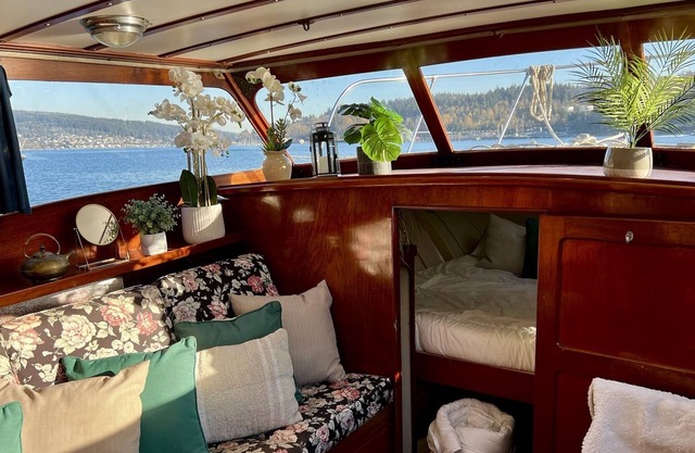 Cozy Wooden Yacht
