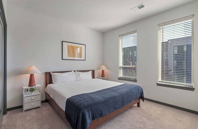 CozySuites Ayr | parking, pool, gym #04