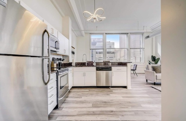 CozySuites The Block Skybridge Access