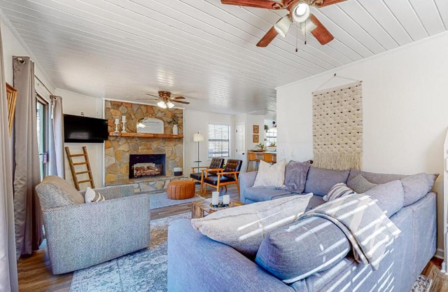 Creekside Cottage