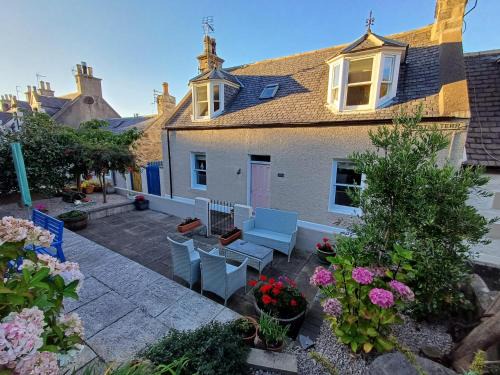 Creel Cottage Seatown Cullen with Garden