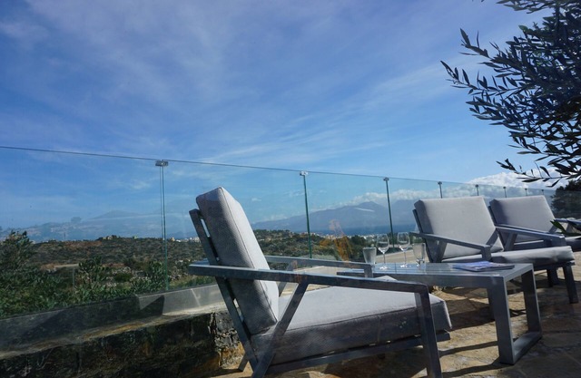 Crete Garden Guesthouse - Private Villa with Pool