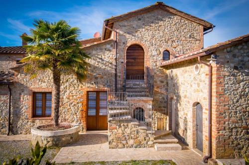 Crete Senesi Charming Apartments with Private Parking!