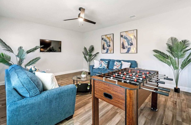 Crew-Ready Stay Private BRs w/TVs Parking