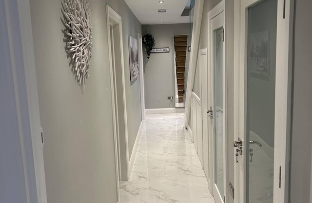 CROKE PARK DREAM RENTAL