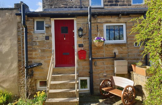 Crosland Cottage