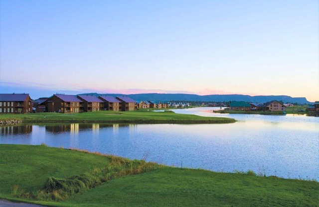 Cross-country skiing, golf, horseback, hiking and much more!