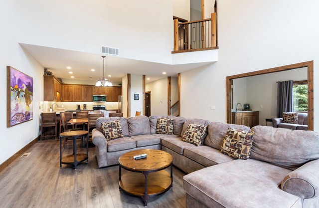 Crosslake Townhome 830| Beach, Pool, Hot Tub