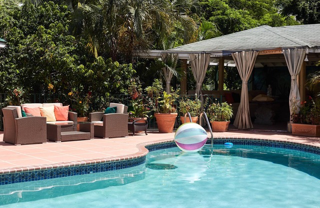 Crowne Gardens. Safe, quiet, luxurious Kingston home with a scenic view.