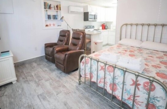 Crystal Shores Unit 2 - Ocean Front Coastal Retreat Perfect For A Beach Getaway! Villa by Redawning
