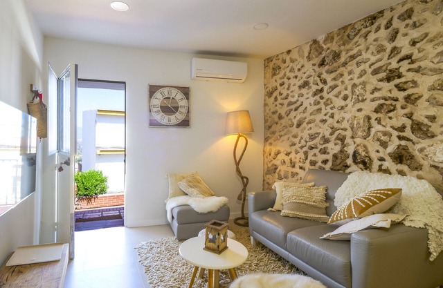 Cubo's Casa El Calvario for Adults/urban/terrace/free wifi