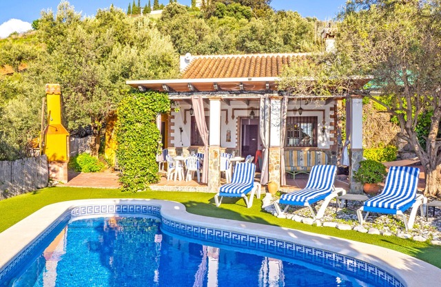 Cubo's Casa Rural Los Cerezos/private pool/rural/free Wi-Fi