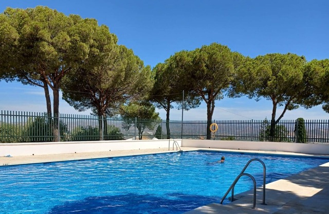 Cubo's Cortijos del Sol Mayoral House/community pool/terrace/free wifi