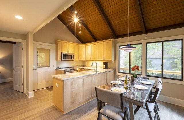 Custom Builder just completely remodeled this Mountain Chalet! .with Hot Tub!