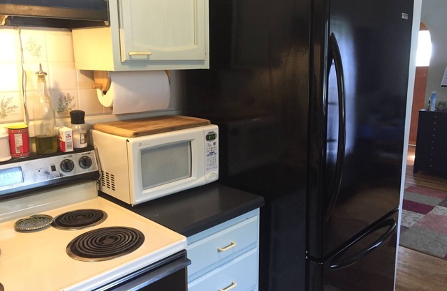 Cute and Cozy 3BR House with Parking