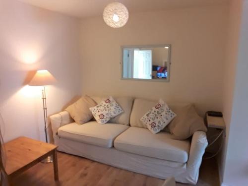Cute Flat 600m to the beach private parking