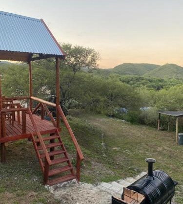 CUYEN LA SERRANITA Dormi DLX Cabin para 2 Personas