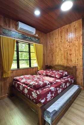 D'Kebun Lenggong Perak Chalet