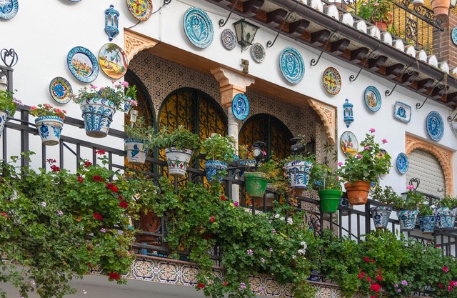 Dalí's Sanctuary in Granada Private Parking