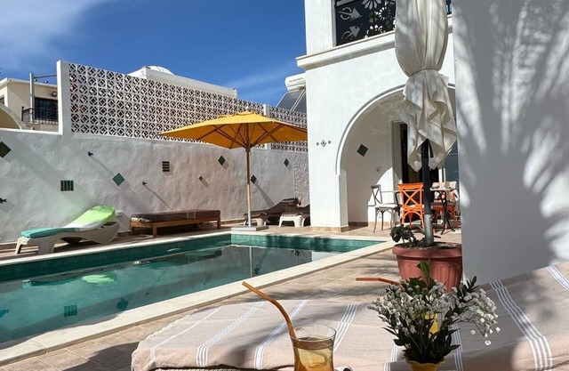 Dar El Kahina Djerba guest house -Suite AZUR- located 300m from the beach