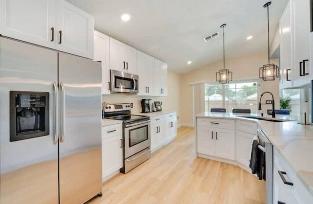 Davenport Home w/ Pool: Near Disney Parks + Golf!