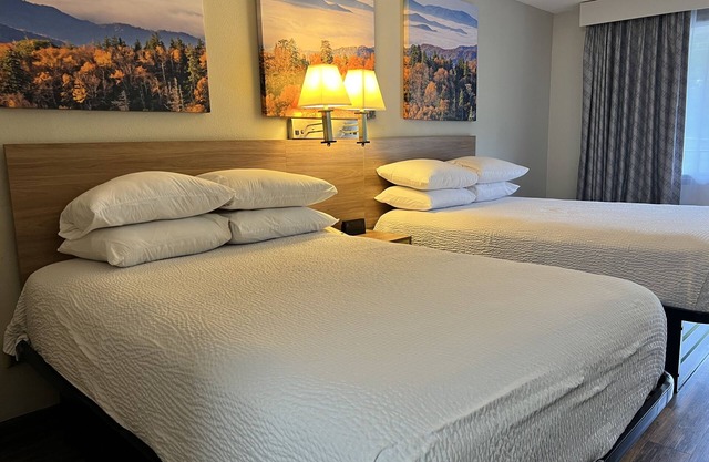 Days Inn by Wyndham College Park Airport Best Road