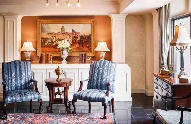DC Executive King – Elevated Comfort & Views
