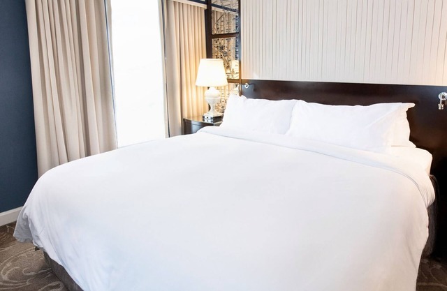 DC King Room – Luxe Comfort & Prime Location