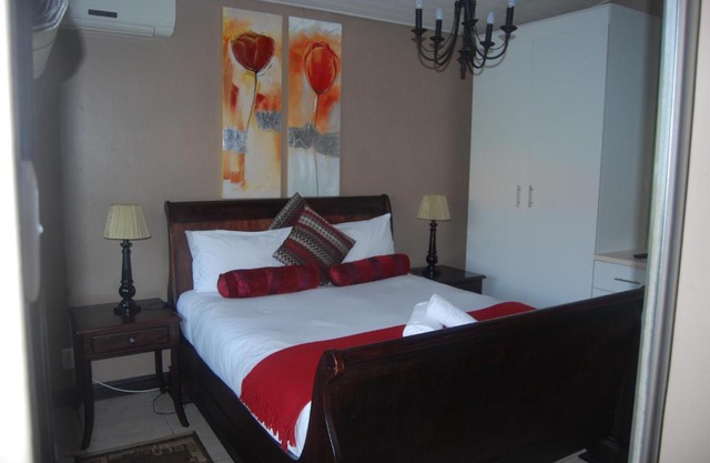 de Charmoy Riverside