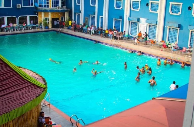 De-Lasmall Hotel and Resort Ltd