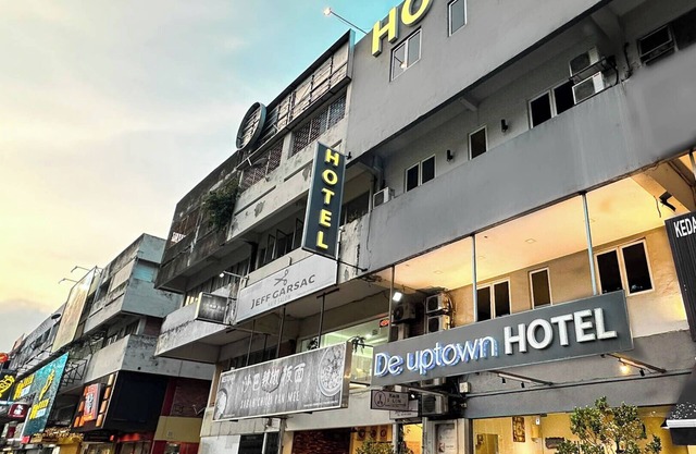 De UPTOWN Hotel @ SS2