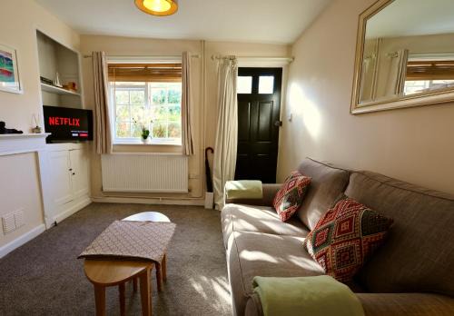 Deben Cottage, Central Woodbridge