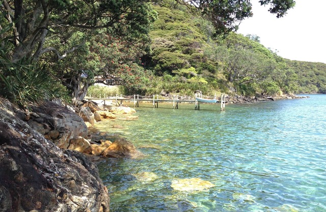 Deep Blue Haven - Natures idyllic and peaceful summertime paradise