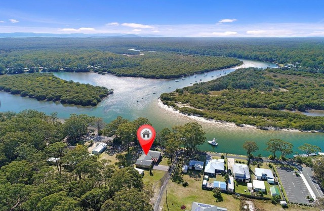 Deep Water Paradise-130m to Huskisson boat ramp