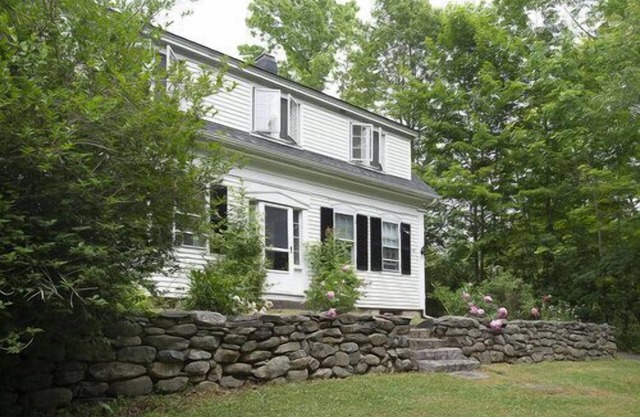 Deer Isle Farmhouse - New!