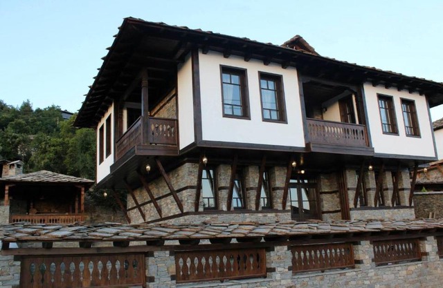 Delchevata Kushta V Leshten
