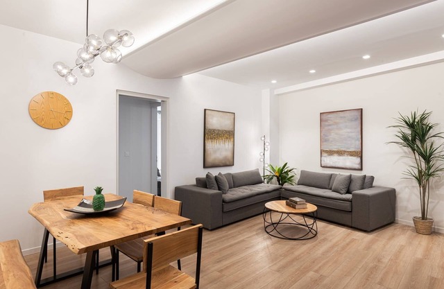 Delightful Athens Apartment | 2 Bedrooms | Apartment Shoi | Perfect Place for.