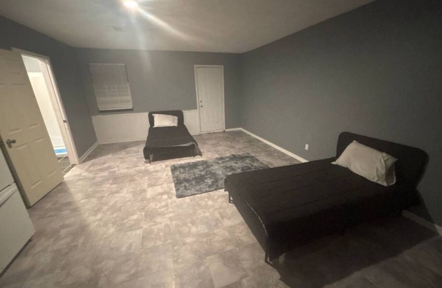 Delightful Studio Suite 15 mins to downtown Atlanta