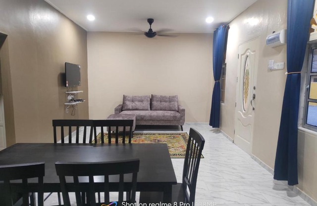 Delisha Homestay Private Pool