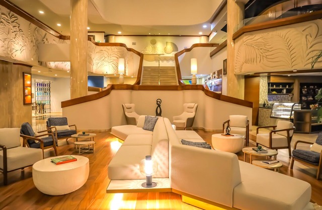 Delta Hotels by Marriott San Jose Aurola