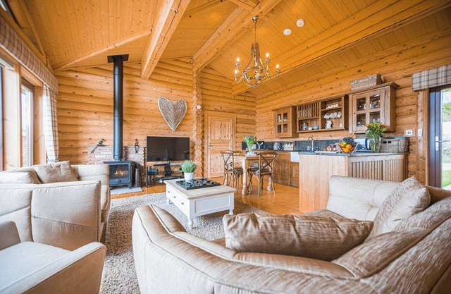 Deluxe and spacious lodge finished to the highest standard.
