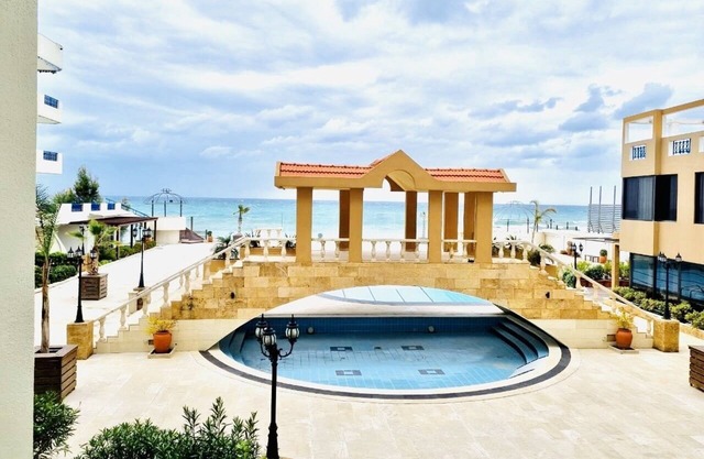 Deluxe Cozy Chalet with pool access close to the sea.